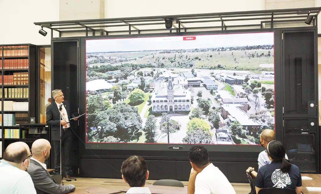 Salesian College Sunburyとの交流の様子